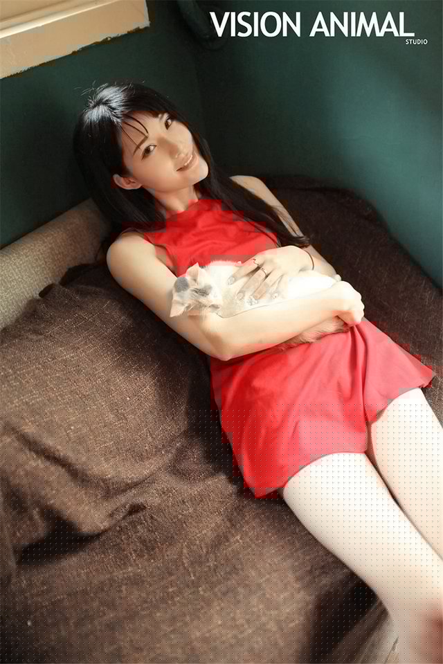 推女神清纯美女沈大宝泳衣性感写真